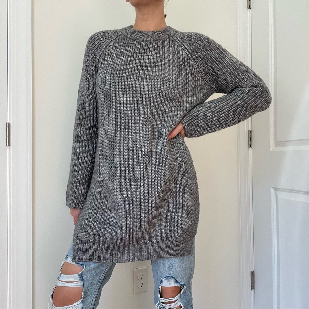 Zara Chunky Knit Side Slit Tunic Sweater